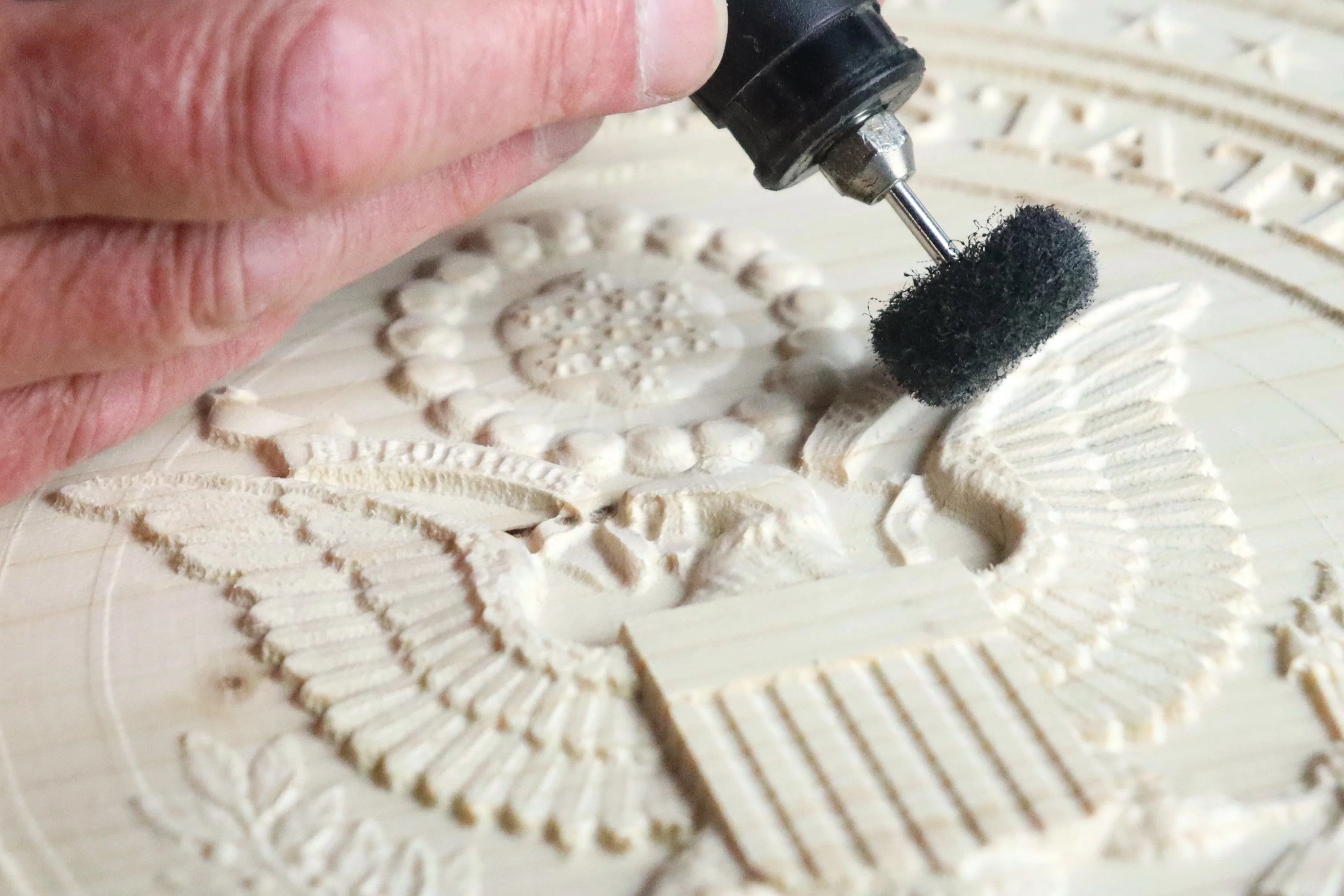 40-Pack Detail Sanding/Buffing Brushes for Woodworking - Image 2