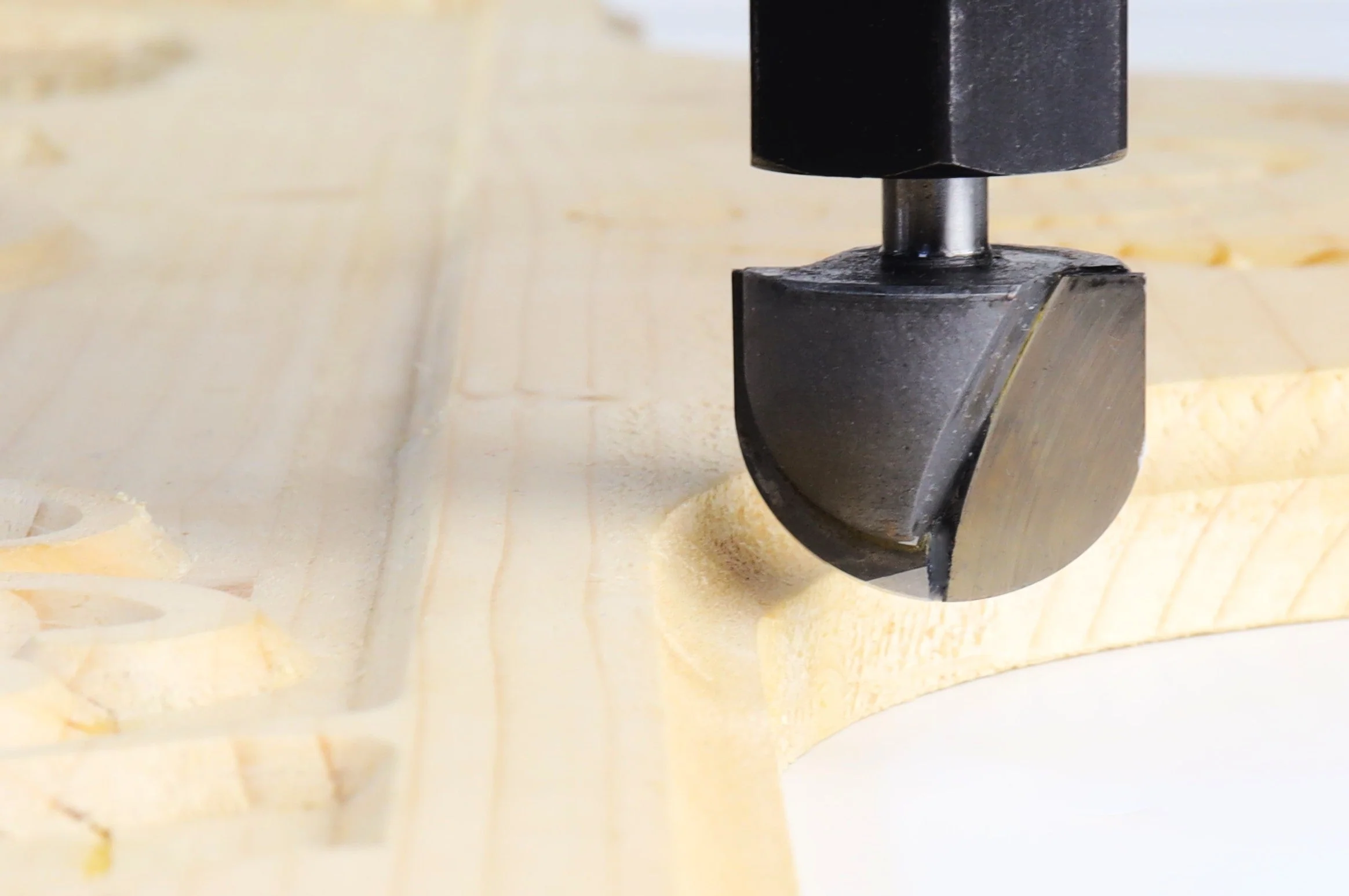 'Big Balls' 1" Ball Nose Rounding Bit, 1/2" Radius, 1/4 Shank - Image 2